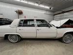 80-92 Cadillac Fleetwood Passenger Right Rear Side Power Door White Paint 3967. Fixed Price $300.00.