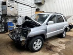 Roof Glass Fits 05-10 Sportage 1761650. Fixed Price $144.00.