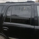 98-02 Ford Expedition Rear Right Passenger Door Vent Glass Oem. Fixed Price $75.00.