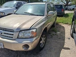 (local Pickup Only) Driver Left Quarter Glass With Antenna Fits 01-07 Highlander. Fixed Price $124.90.