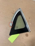 Oem 17-21 Tesla Mod 3 Right Passenger Rear Quarter Window Glass 1514979-00-D. Fixed Price $100.00.