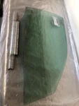 1996 2003 Mercedes Benz E-class E300D Front Door Glass Window Passenger Right. Fixed Price $52.00.