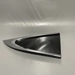Tesla Model X Quarter Glass Right Rear 1034906-80-F 2016 2017 2018 2019 2020 Oem. Fixed Price $125.10.