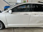13-16 Lincoln Mkz Driver Left Front Door White Platinum Pearl Paint Ug. Fixed Price $200.00.