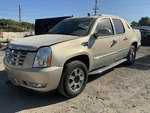 (local Pickup Only) Back Glass With Privacy Tint Opt AJ1 Fits 02-13 Avalanche 15. Fixed Price $189.99.