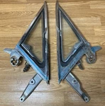 1967 1968 Oem Ford Mustang Pair Vent Windows C7ZB6522222-A Htf Please Read. Fixed Price $115.00.